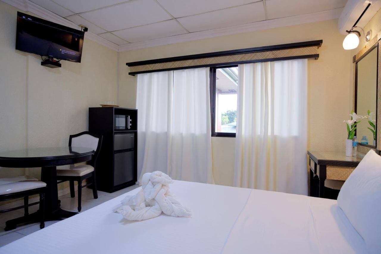 Dao Diamond Hotel & Restaurant Tagbilaran City Exteriör bild