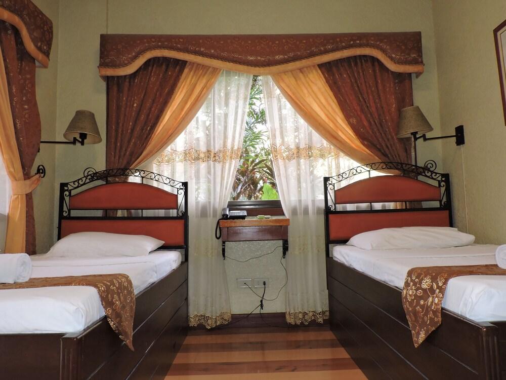 Dao Diamond Hotel & Restaurant Tagbilaran City Exteriör bild